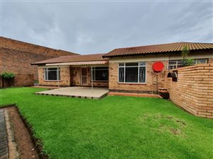 2 Bed Townhouse in Lydenburg