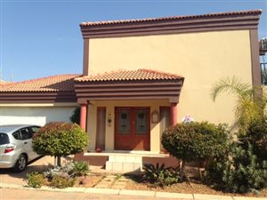 3 Bed Townhouse in Doringkruin