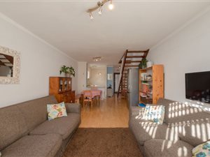 2 Bed Apartment in Harfield Village