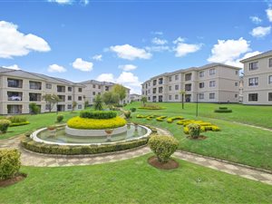 2 Bed Apartment in Maroeladal