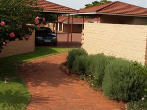 2 Bed Simplex in Lyttelton Manor