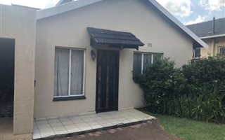 1 Bedroom Garden Cottage in Primrose