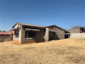 4 Bed House in Meyerville
