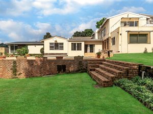 4 Bed House in Floracliffe