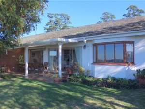 3 Bed Townhouse in Padfield Park