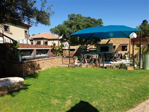 14 Bed House in Mantevrede