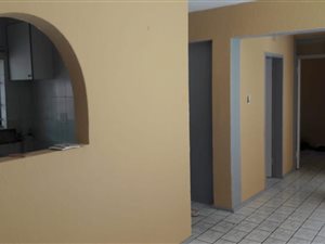 2 Bed Flat in Kempton Park Central