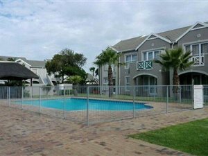 1 Bed Apartment in Goodwood
