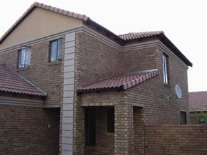 3 Bed Townhouse in Noordwyk