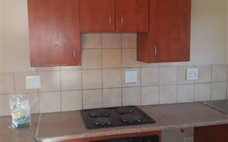 2 Bedroom Apartment in Theresa Park