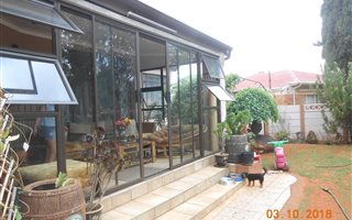 4 Bedroom House in Selection Park