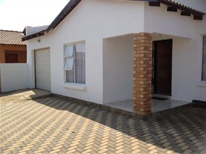 3 Bed House in Tsakane