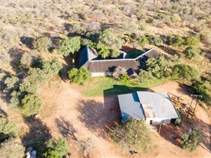 906 ha Farm in Alldays