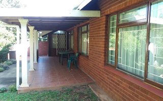 2 Bedroom House in Freeland Park
