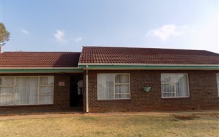 2 Bedroom House in Welverdiend