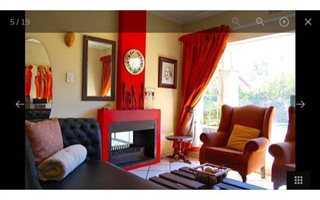 3 Bedroom House in Olivedale