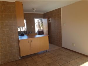 2 Bed House in Mayberry Park