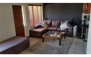 2 Bedroom Townhouse in Alberton