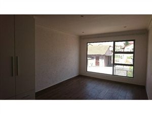 1 Bedroom Apartment in Ormonde