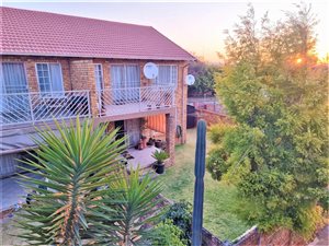 2 Bed Simplex in Garsfontein