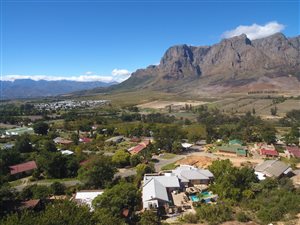 432 m² Land available in Pniel