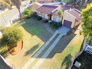 3 Bed House in Grobler Park