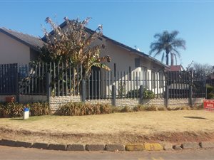 4 Bed House in Actonville