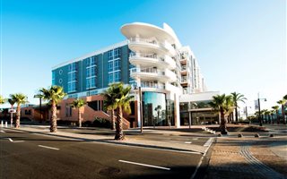 2 Bedroom Apartment in Waterfront