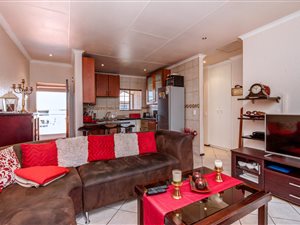 2 Bed Apartment in Brentwood