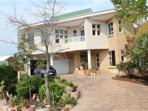 4 Bed House in Fairway Heights