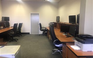 254 m² Commercial space in Bryanston
