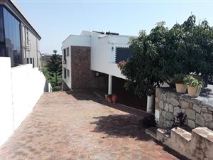 8 Bed House in Westville