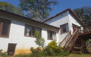 3 Bedroom House in Blackridge