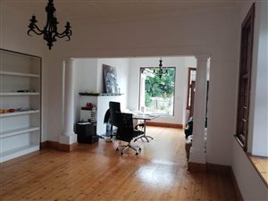 70 m² Commercial space in Windermere