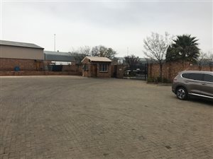 252 m² Industrial space in Dunswart