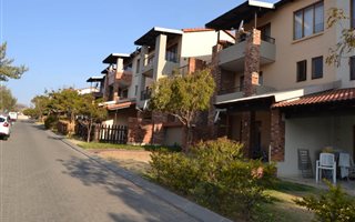 2 Bedroom Townhouse in Vorna Valley