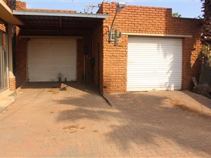 4 Bed House in Jan Niemand Park