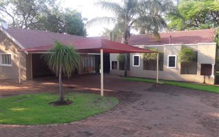 3 Bedroom House in Protea Park