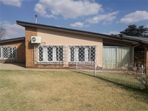 3 Bed House in Nigel Central