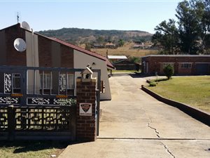 4 Bed House in Glencoe