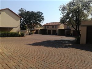 2 Bed Duplex in Sinoville
