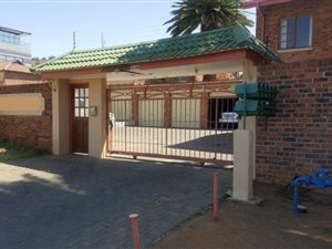 3 Bed Townhouse in Bloemfontein