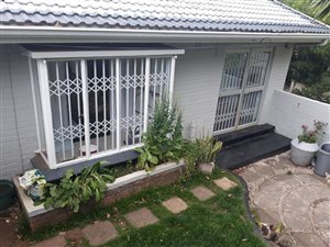 Bachelor apartment in Kloof