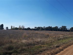 2.3 ha Land available in Endicott