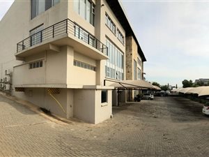 242 m² Office Space in Kyalami