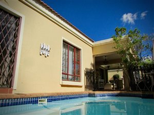3 Bed Townhouse in Sharonlea