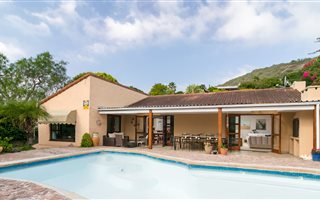3 Bedroom House in The Village