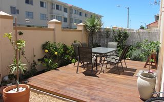 1 Bedroom Apartment in Muizenberg