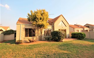 4 Bedroom Townhouse in Rynfield