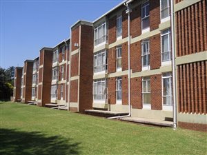 2 Bed Apartment in Kempton Park Central